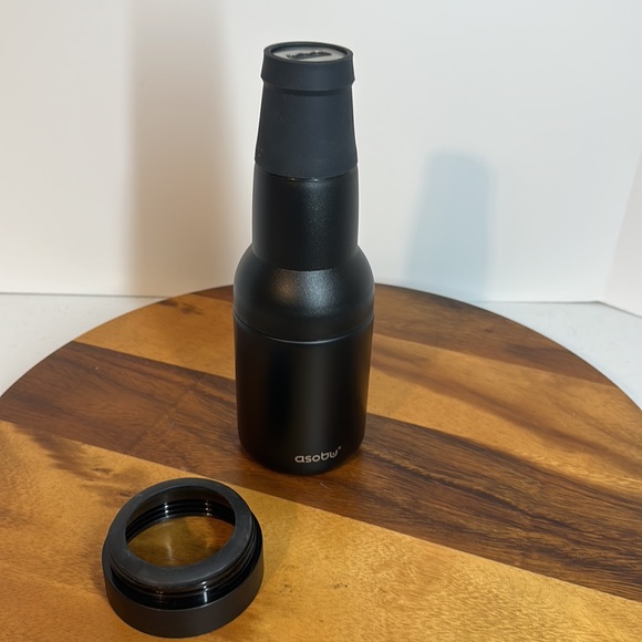 Asobu Black Frosty Beer Cooler keeps your beer chilled for hours! - Picture 13 of 17